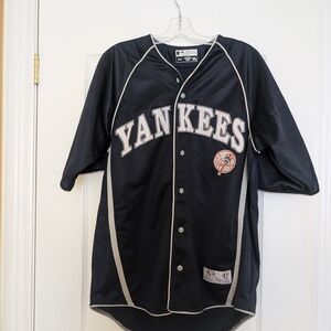 Yankees Black Baseball Jersey Size Medium